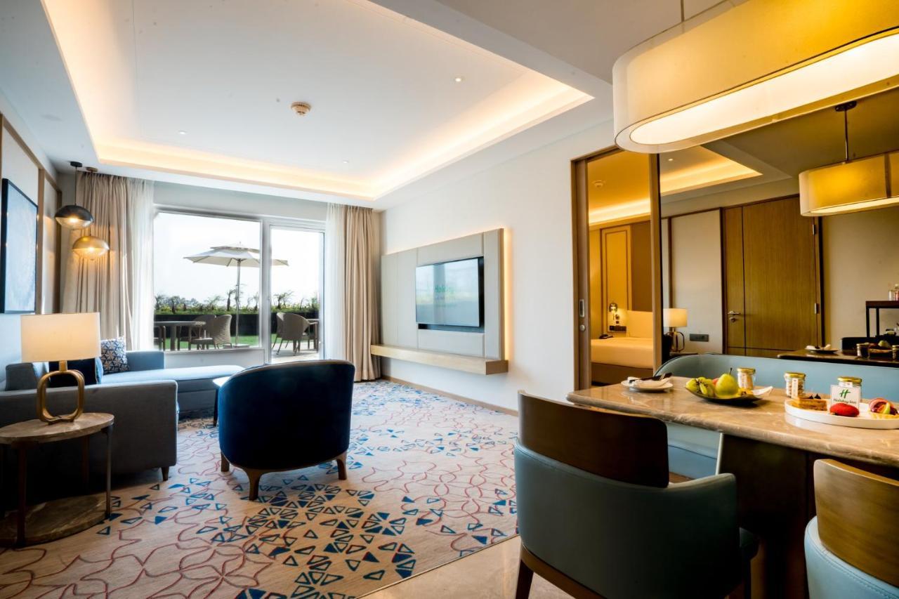 Holiday Inn Lucknow Airport By Ihg エクステリア 写真
